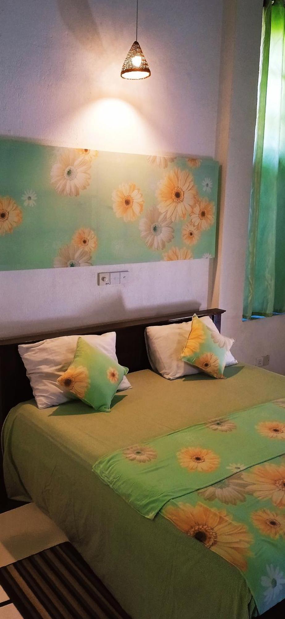 Nilas Guesthouse Hikkaduwa Esterno foto