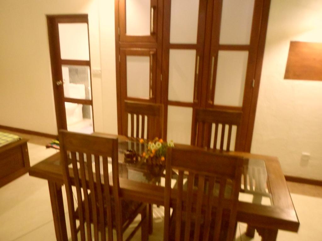 Nilas Guesthouse Hikkaduwa Esterno foto